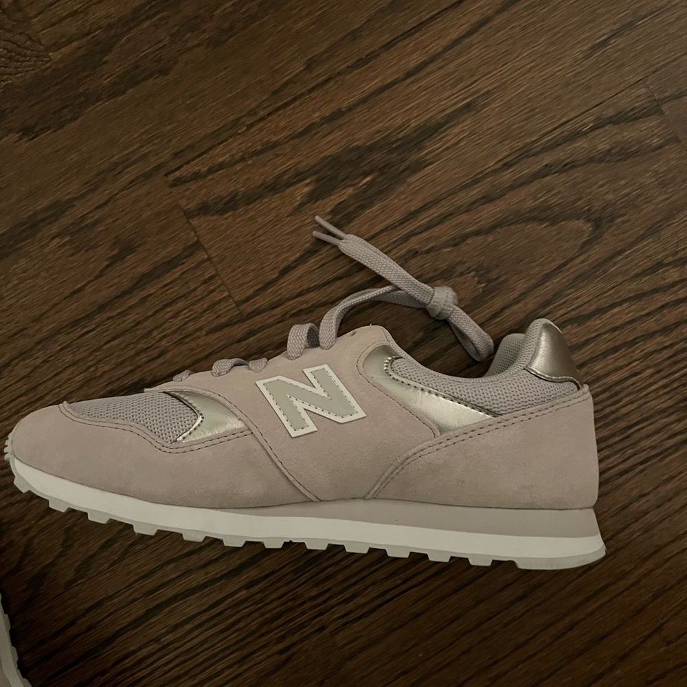 Light gray New Balance sneakers